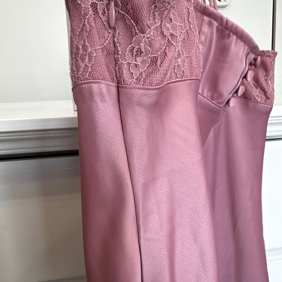 Urban Outfitters satin slip dress — dusty rose — size M - Picture 11 of 16